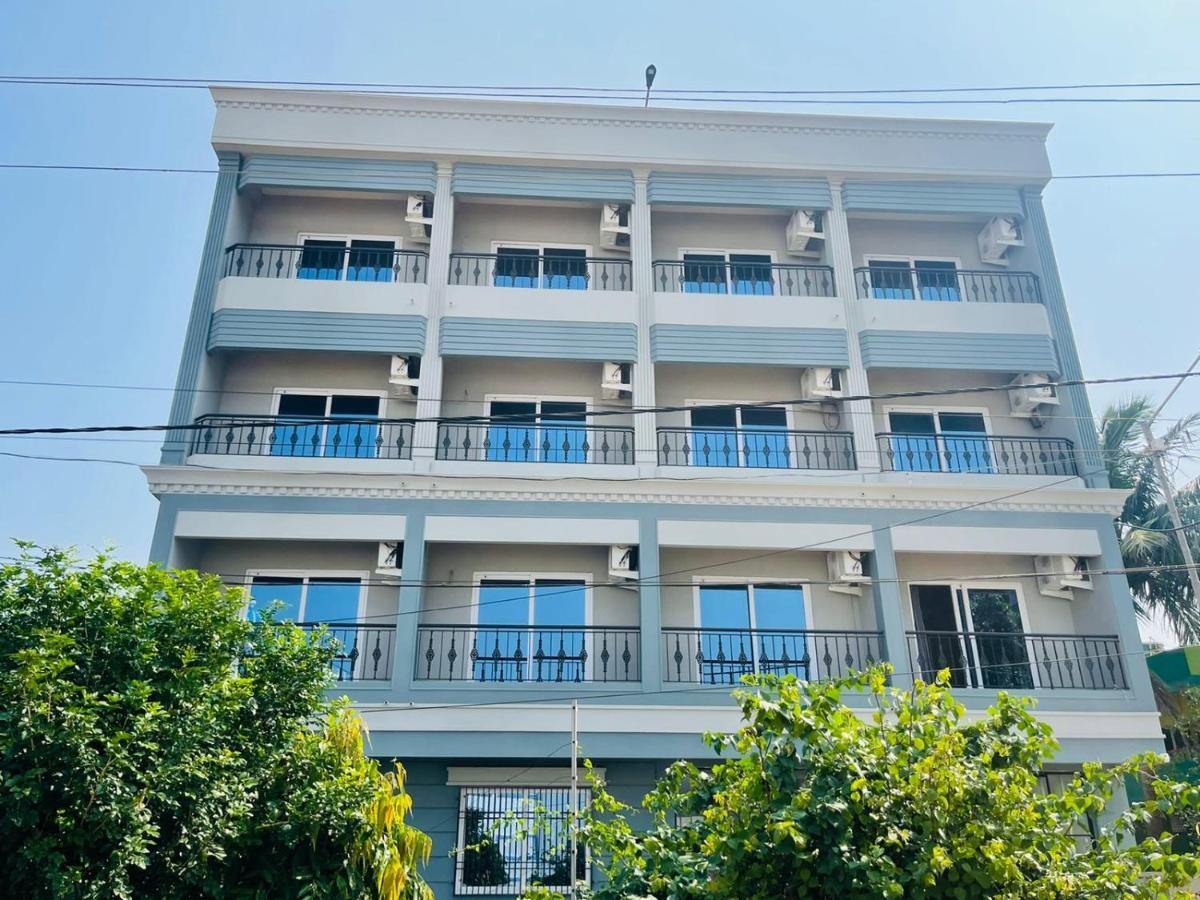 Royal Beach International Puri Exterior foto